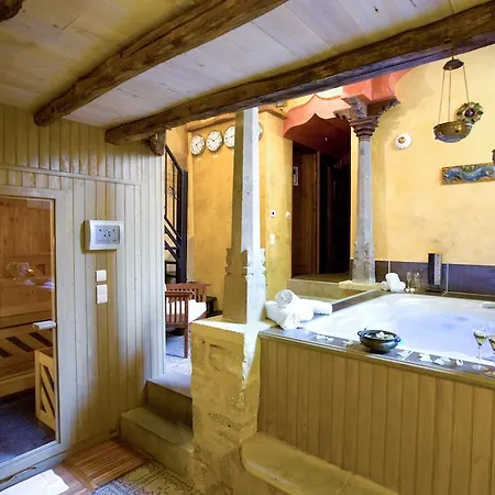 아파트 La Maison Des Poetes & Spa 사흘라 라 카네다