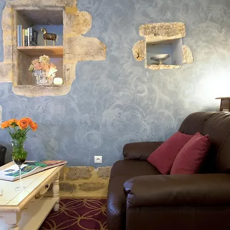 La Maison Des Poetes & Spa 사흘라 라 카네다