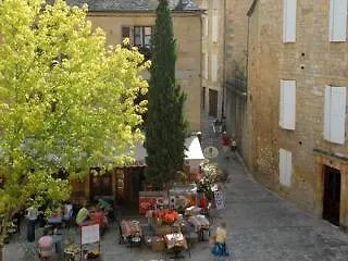 La Maison Des Poetes & Spa * 사흘라 라 카네다
