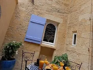 La Maison Des Poetes & Spa Apartment Sarlat-la-Caneda