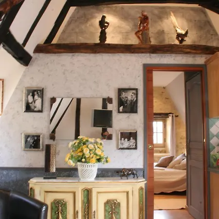 La Maison Des Poetes & Spa 아파트 *