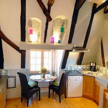 La Maison Des Poetes & Spa *